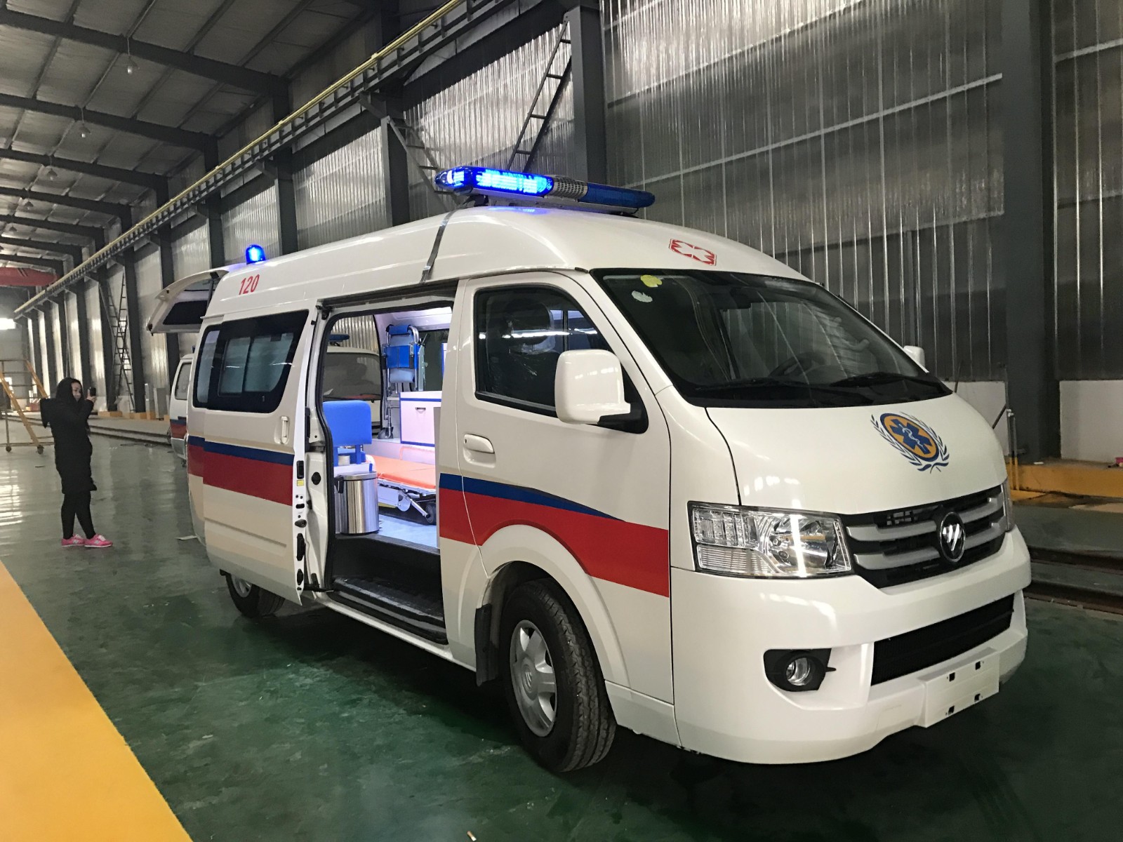 兴海县救护车转院